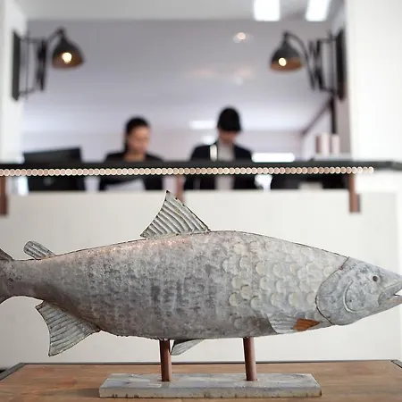 Hotel Dock1 3*